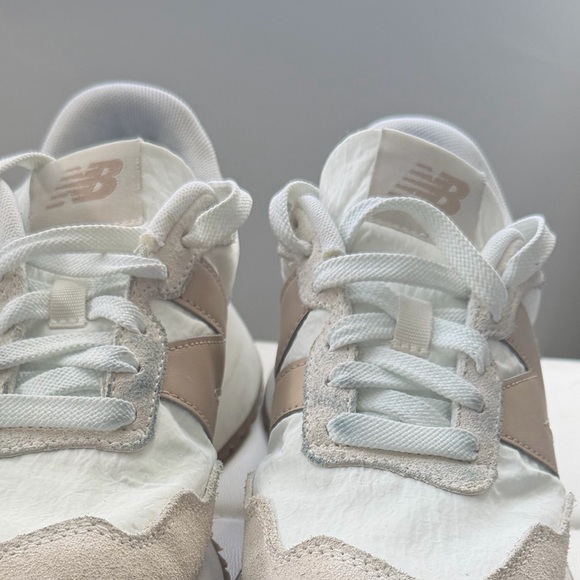 New Balance 237 Cream Suede Sneakers 6.5(US) - Picture 13 of 14